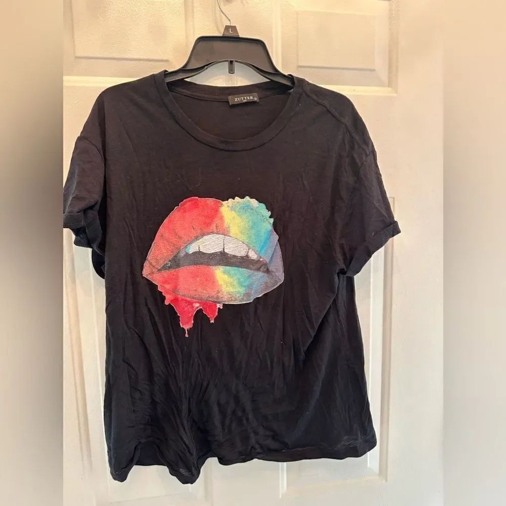 Rainbow Lips Graphic T-shirt